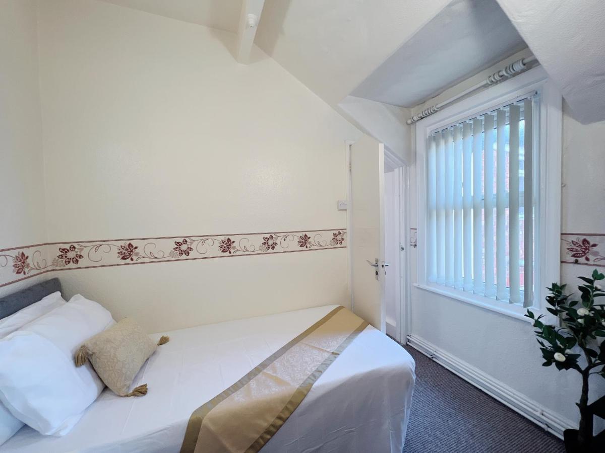 Lily Hotel Blackpool Eksteriør bilde