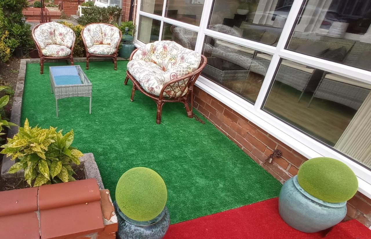 Lily Hotel Blackpool Eksteriør bilde