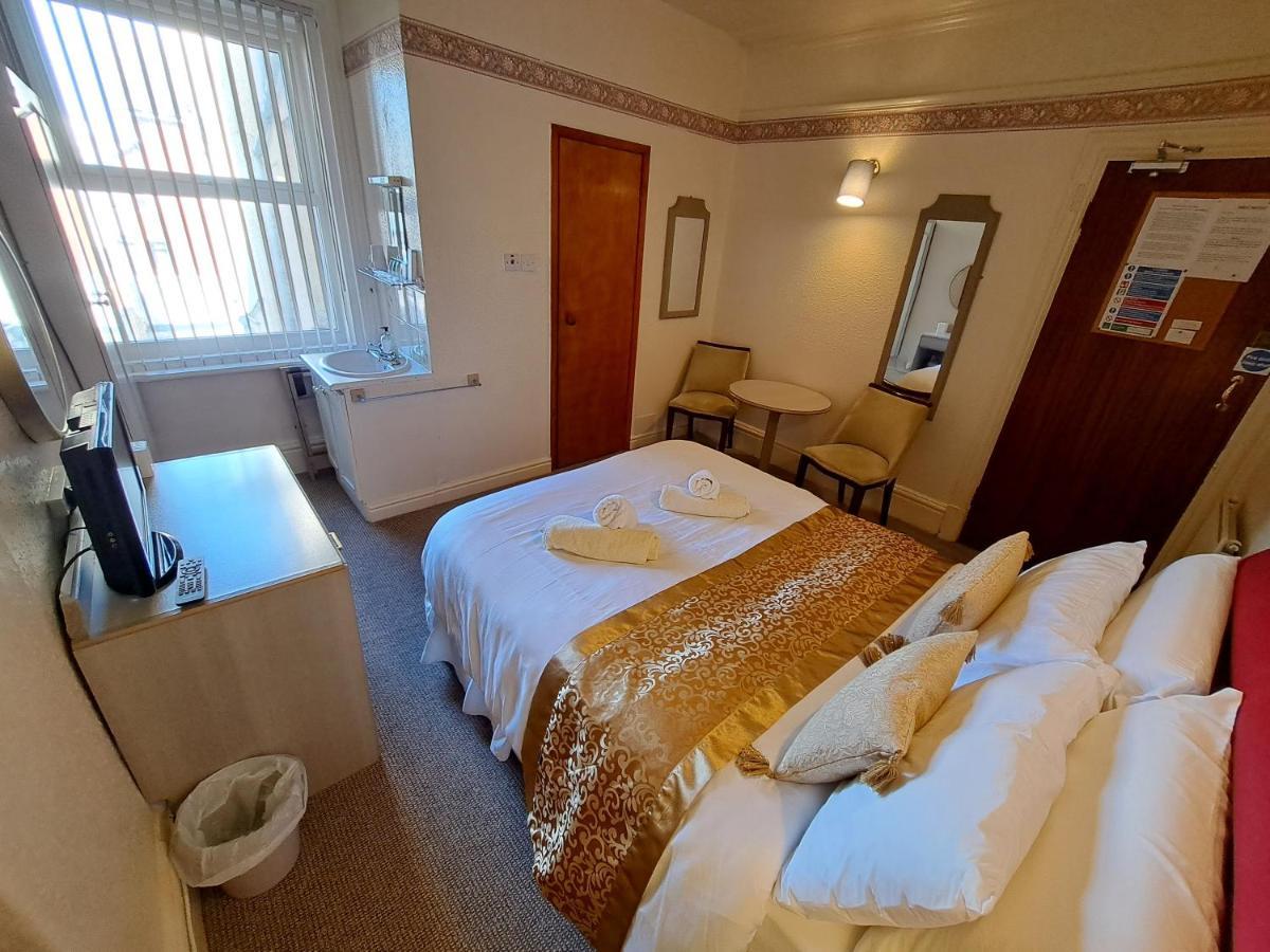 Lily Hotel Blackpool Eksteriør bilde